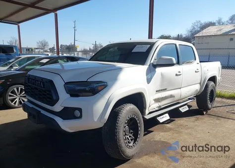 2022 Toyota Tacoma Sr5 V6 z USA, uszkodzony, nr VIN 3TMAZ5CN0NM180129